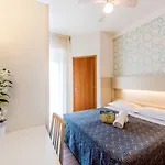 Otel Seven 3*