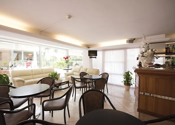 Seven Hotel 3*